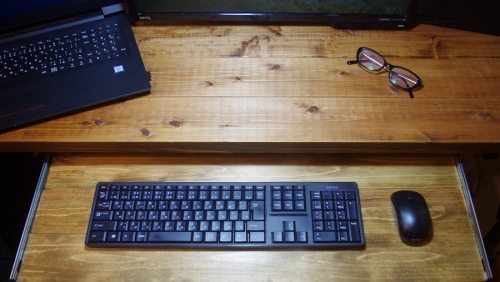 キーボードスライダーをDIYしてキーボードを収納する方法【自作 ...